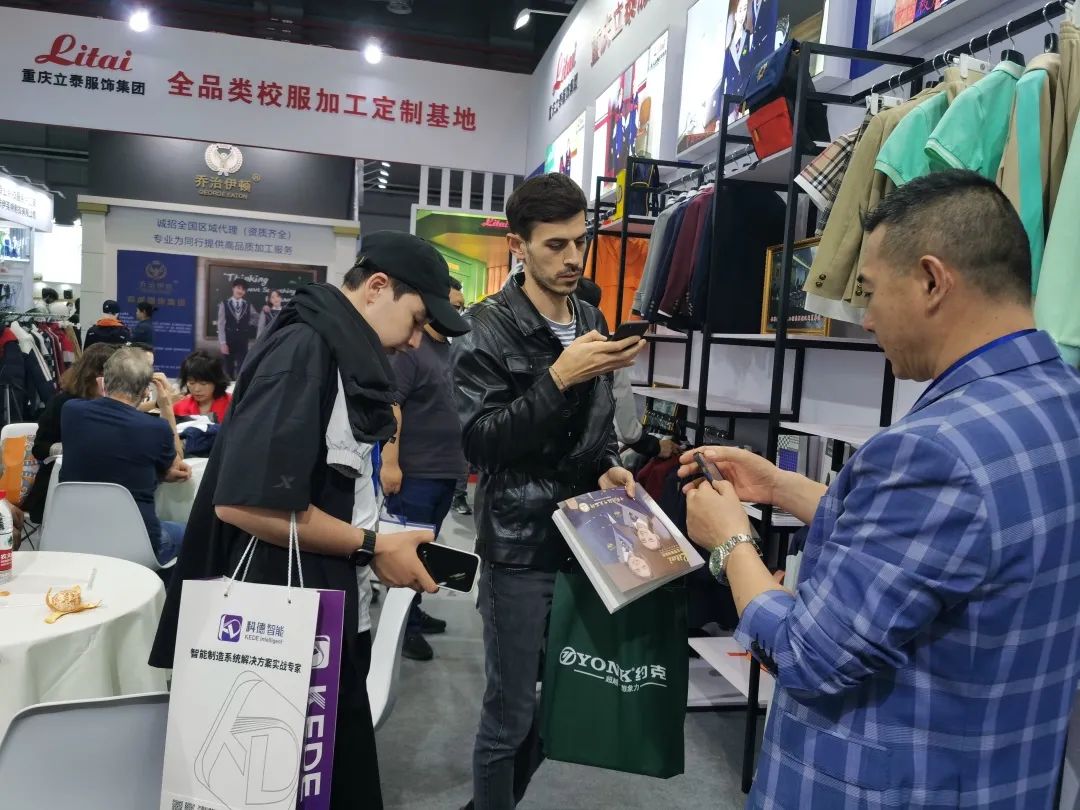 �ؑc��̩����F߀�c����ȫ�����ص�У����I(y��)�M�������뽻���ͺ���ǢՄ2